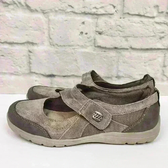 Earth Origins Brown Suede Slip On Mary Jane Loafers Sz 8N - Picture 10 of 13